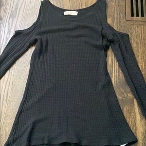 Long sleeve cut out shoulder top